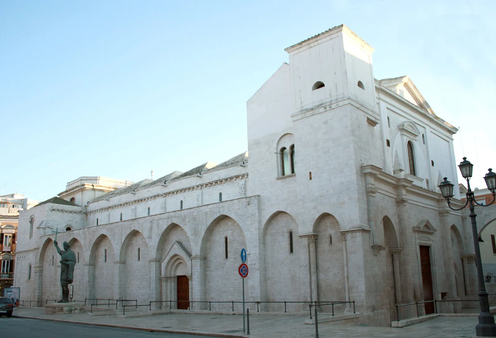 La Basilica del Santo Sepolcro, Barletta